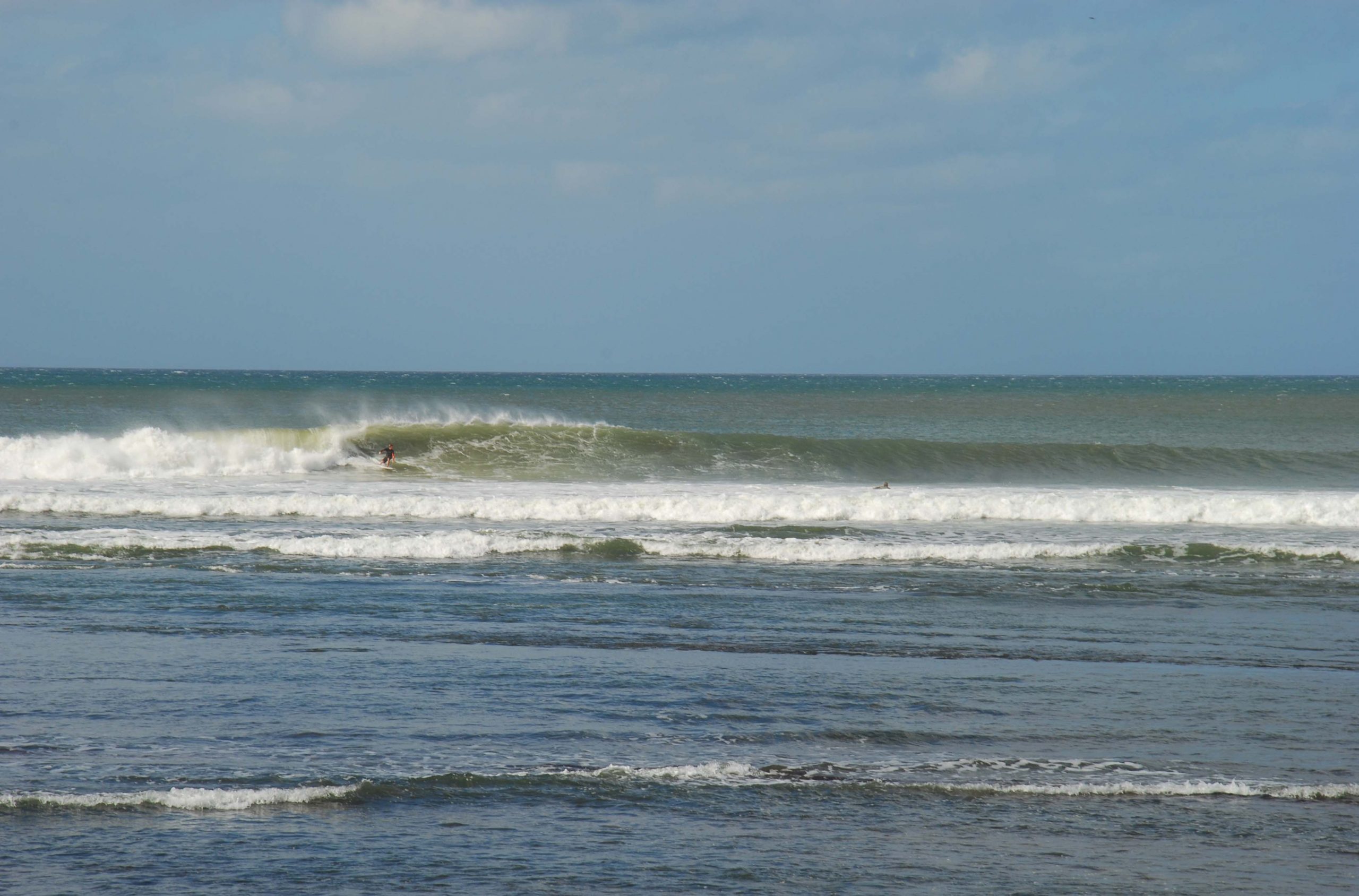 Lances Left  Surfing Nahua